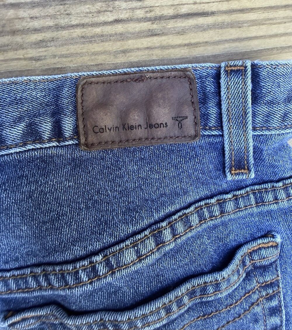 Vintage Calvin Klein Jeans Women's Size 10 Blue Denim Low Rise Bootcut - Picture 8 of 8